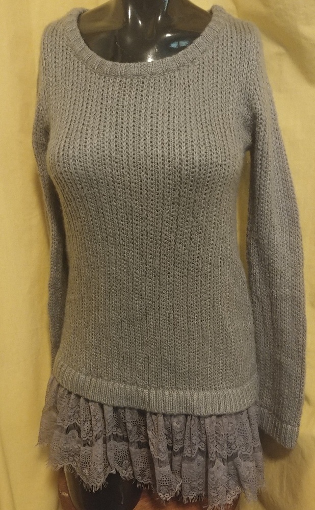 ANTHROPOLOGIE A'Reve Grey Lace Edged Sweater